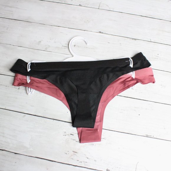 bebe Intimates Women's Thong Panties Size M Sexy Studded Black Pink - Picture 9 of 9